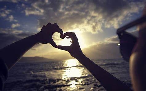 爱情的句子唯美短句 七夕最动心的情话